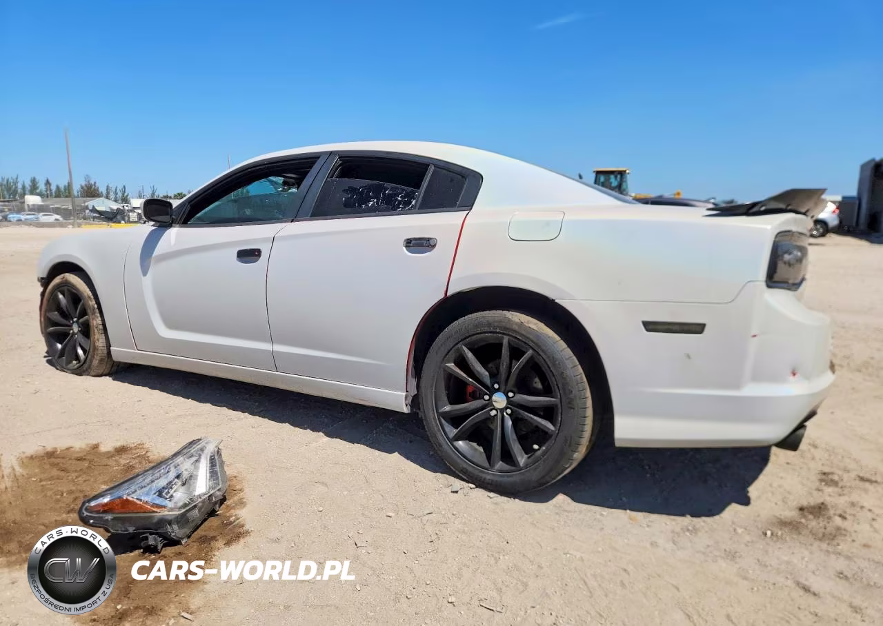 2014 Dodge Charger R VIN:2C3CDXCT4EH369466 - 2