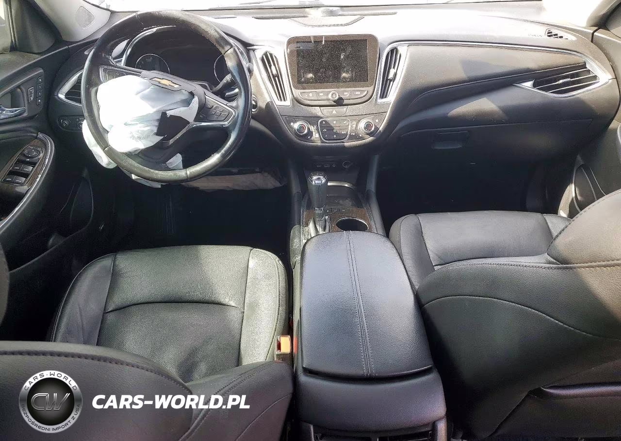 2019 Chevrolet Malibu Premier VIN:1G1ZE5SX8KF153816 - 8