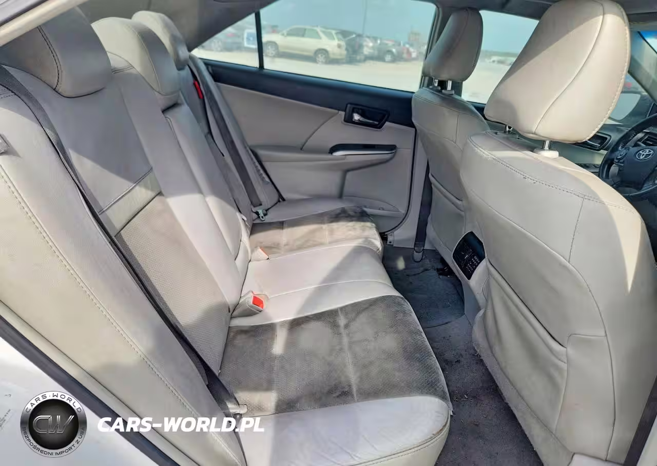 2012 Toyota Camry Hybrid VIN:4T1BD1FK0CU037585 - 10