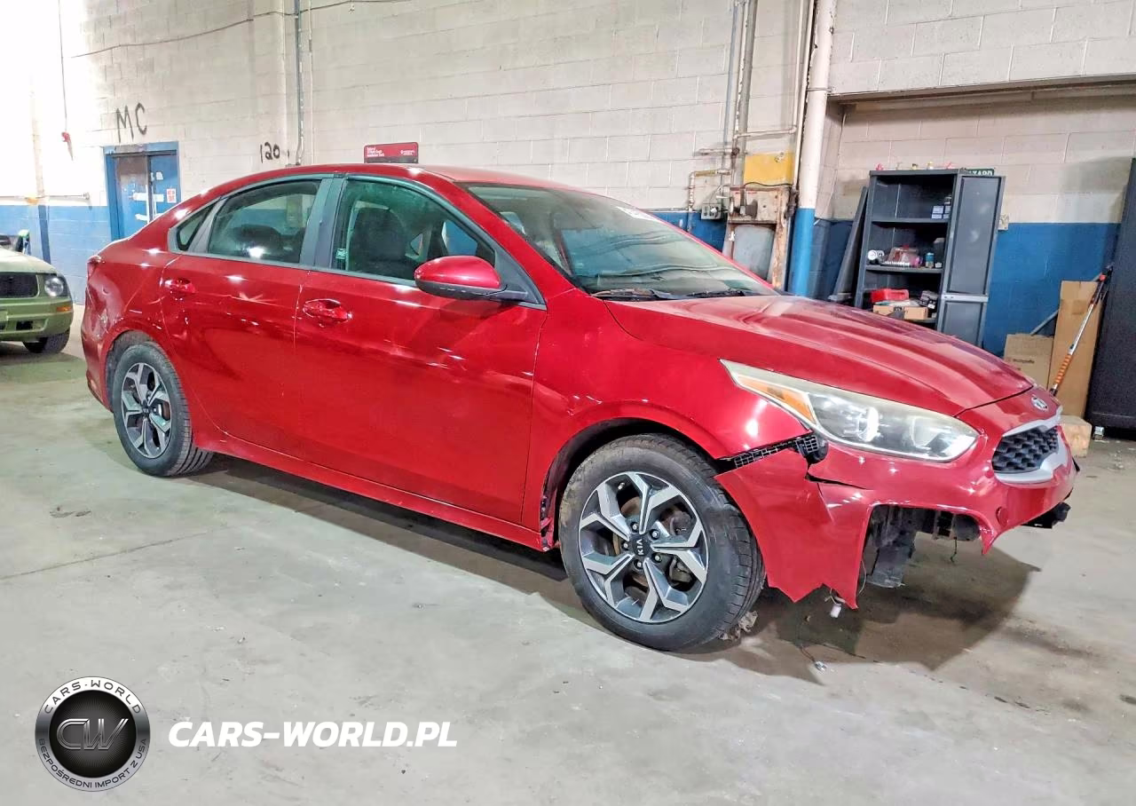 2019 Kia Forte Lxs VIN:3KPF24AD6KE061361 - 4