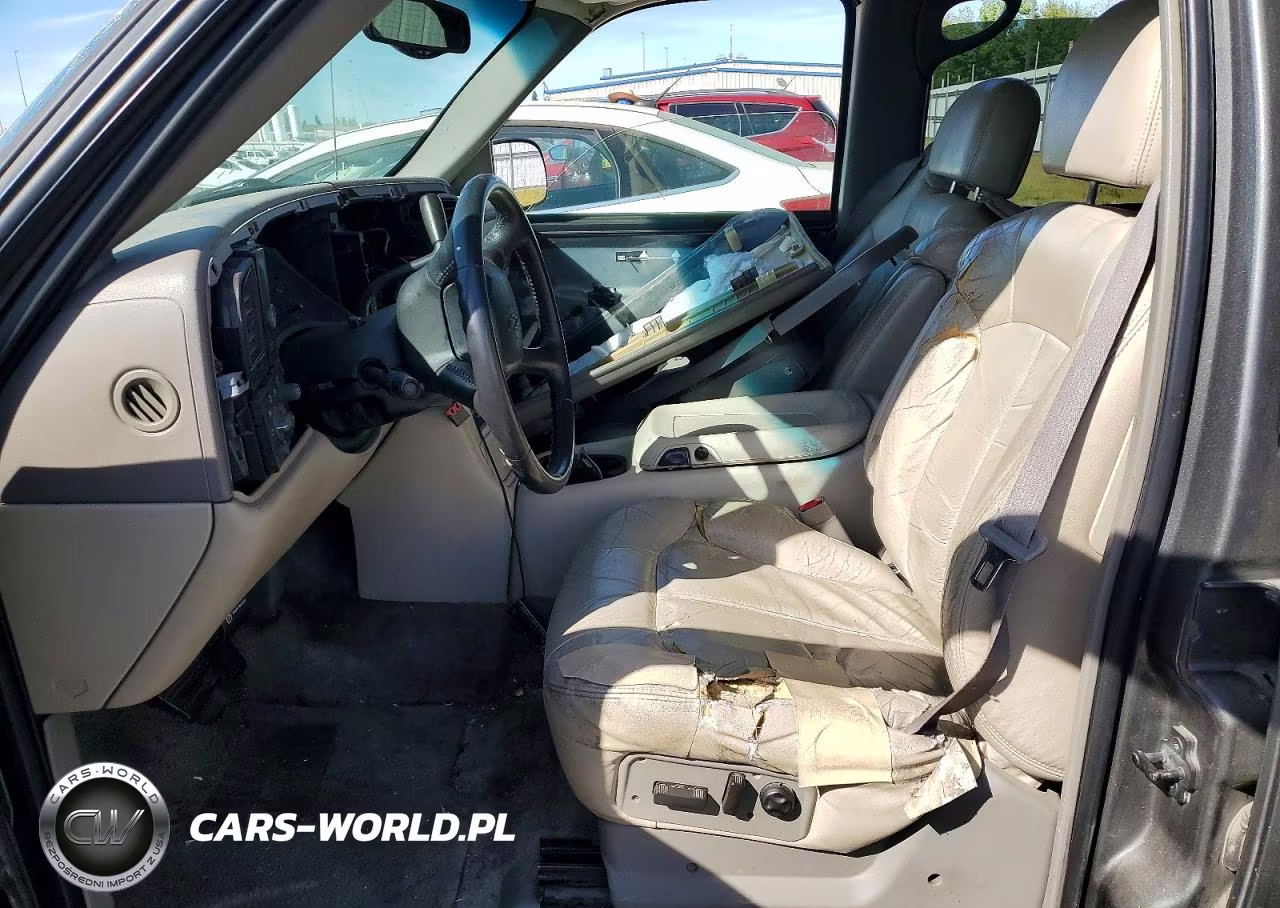 2002 Chevrolet Suburban C1500 VIN:1GNEC16T92J199283 - 7