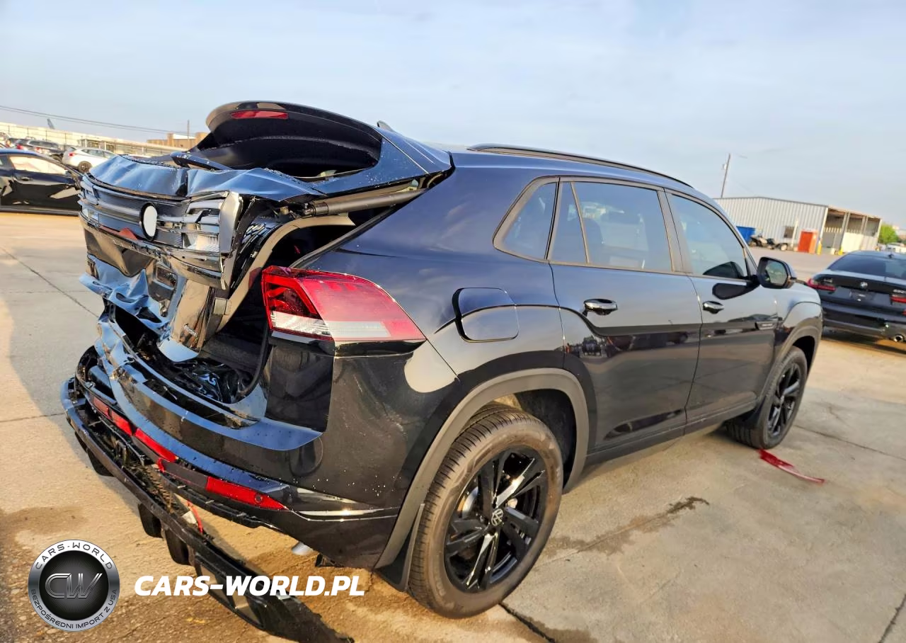 2026 Volkswagen Atlas Cross Sport Sel R-Line Black VIN:1V2AC2CA0TC209252 - 3