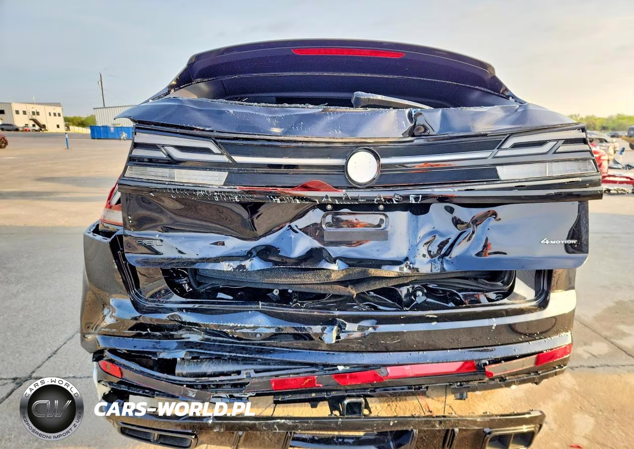 2026 Volkswagen Atlas Cross Sport Sel R-Line Black VIN:1V2AC2CA0TC209252 - 6