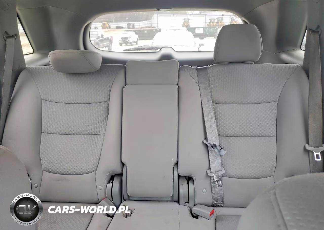 2011 Kia Sorento Lx VIN:5XYKT3A17BG042199 - 10
