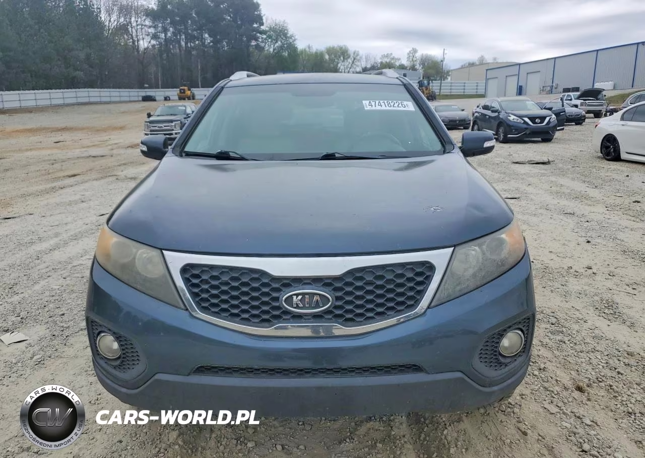 2011 Kia Sorento Lx VIN:5XYKT3A17BG042199 - 5