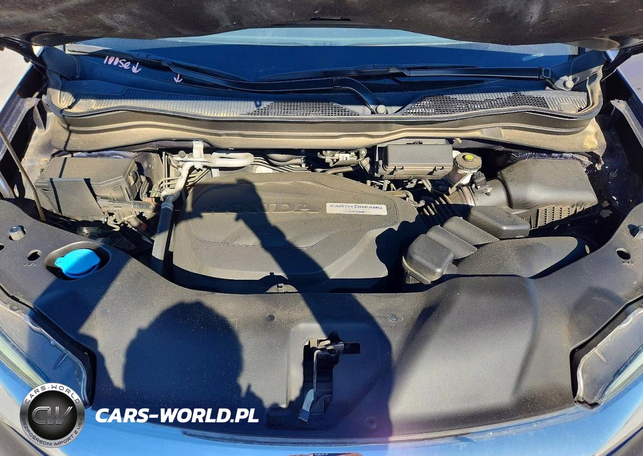 2020 Honda Pilot Touring VIN:5FNYF5H6XLB012556 - 12