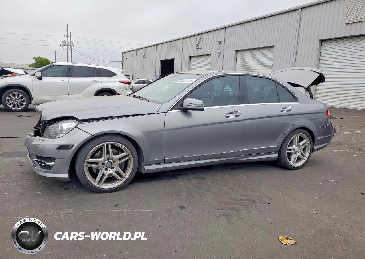 2013 Mercedes-Benz C 350