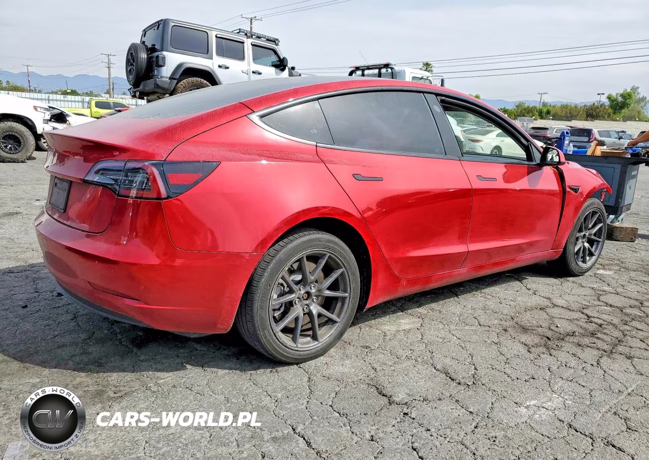 2023 Tesla Model 3 VIN:5YJ3E1EA2PF513896 - 3