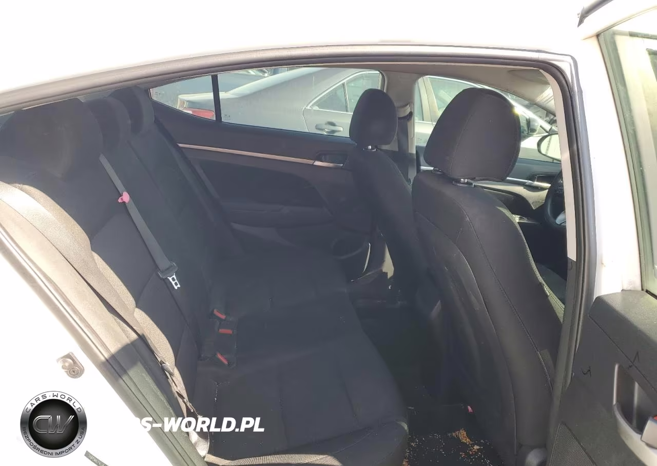 2020 Hyundai Elantra Sel VIN:5NPD84LFXLH542618 - 10