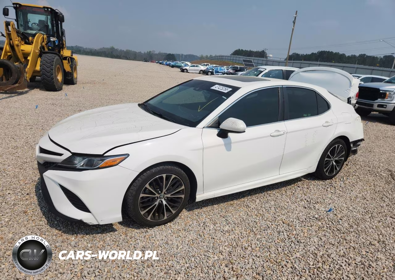 2018 Toyota Camry Se – zdjęcie 1 z 12