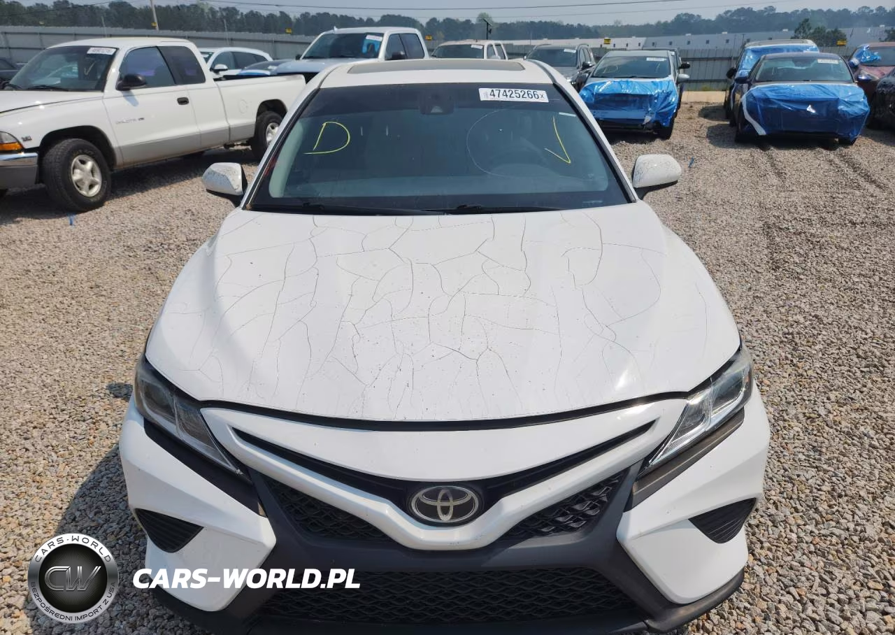 2018 Toyota Camry Se VIN:4T1B11HK5JU521559 - 5