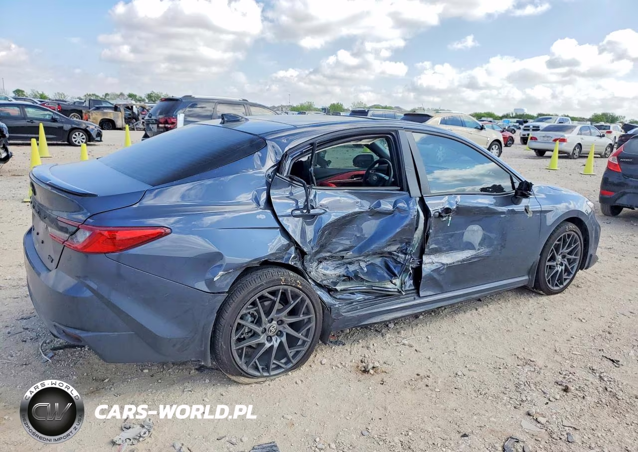 2026 Toyota Camry Xse VIN:4T1DAACK1TU656444 - 3