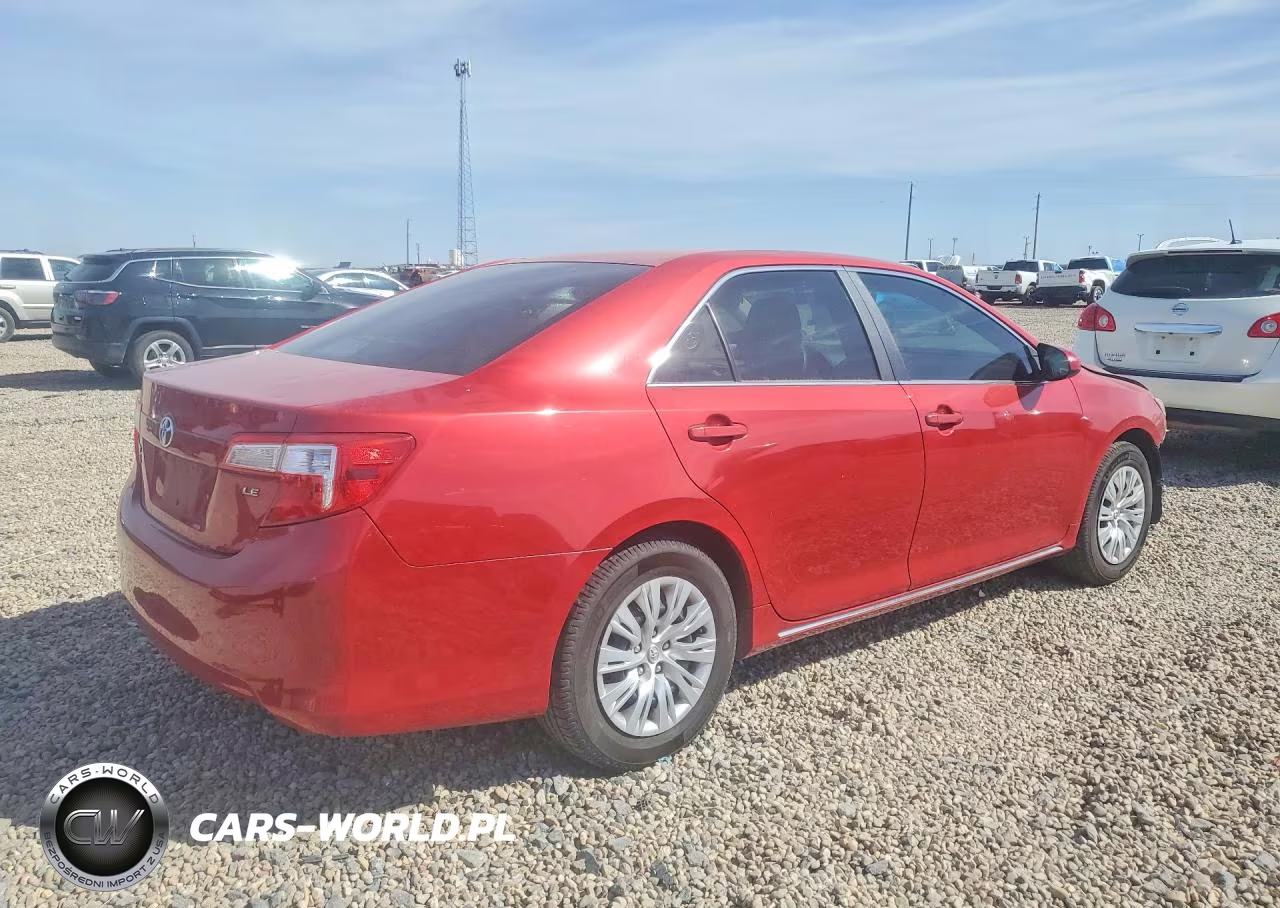 2012 Toyota Camry Le VIN:4T4BF1FK4CR266061 - 3
