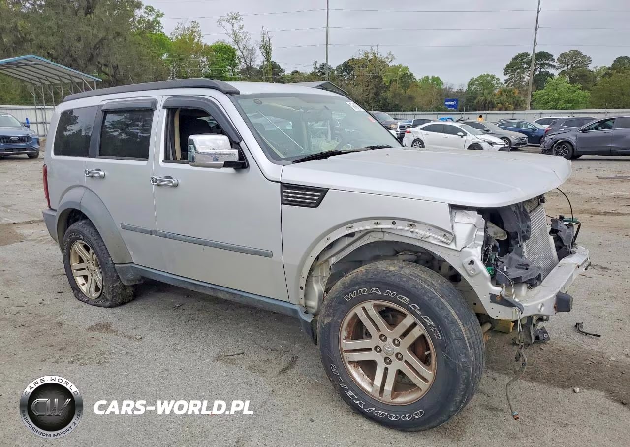 2007 Dodge Nitro Sxt VIN:1D8GT28K87W619316 - 4