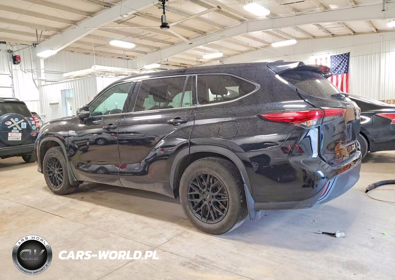 2022 Toyota Highlander Le VIN:5TDBZRBH4NS578984 - 2