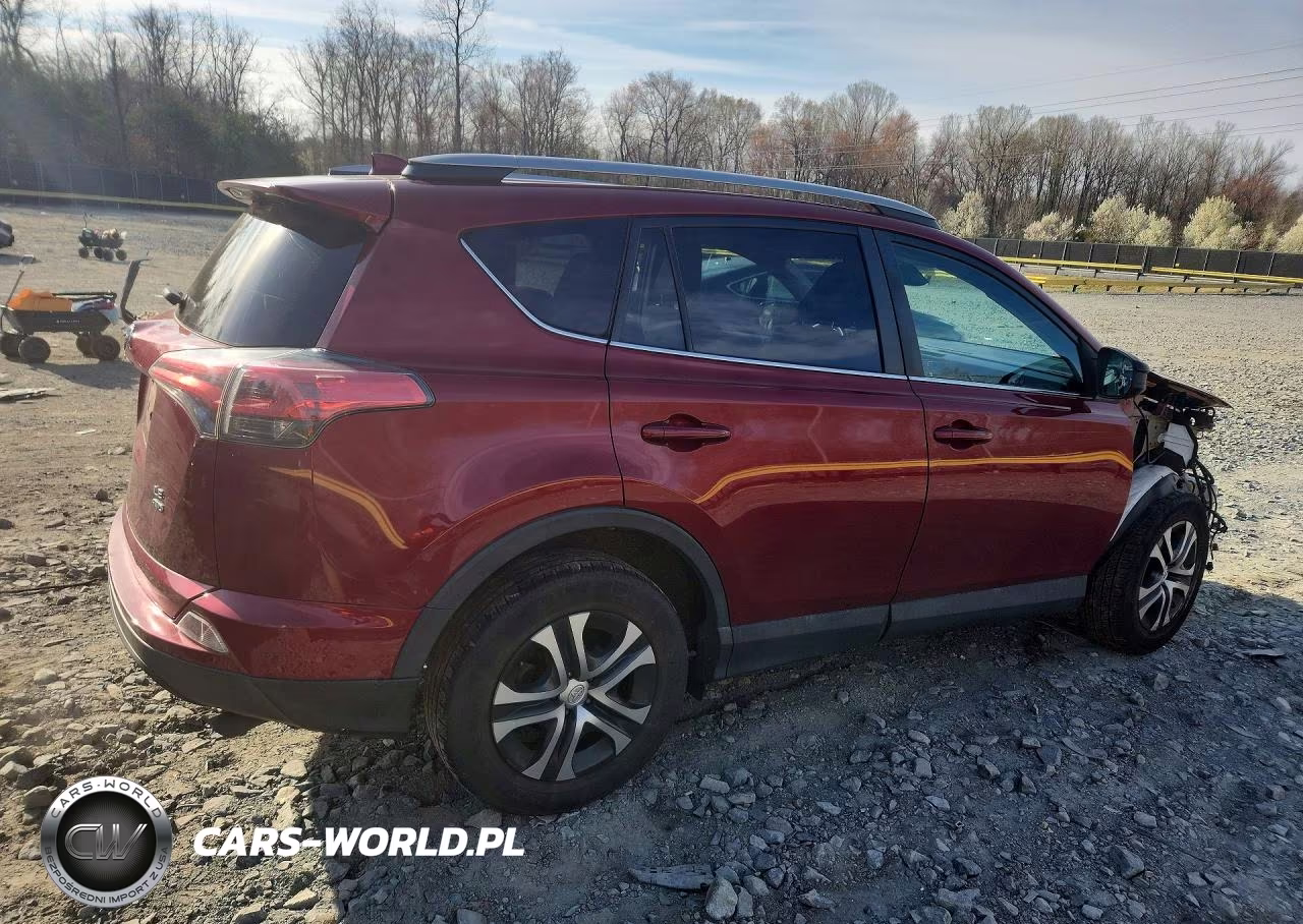 2018 Toyota Rav4 Le VIN:2T3BFREV1JW841466 - 3