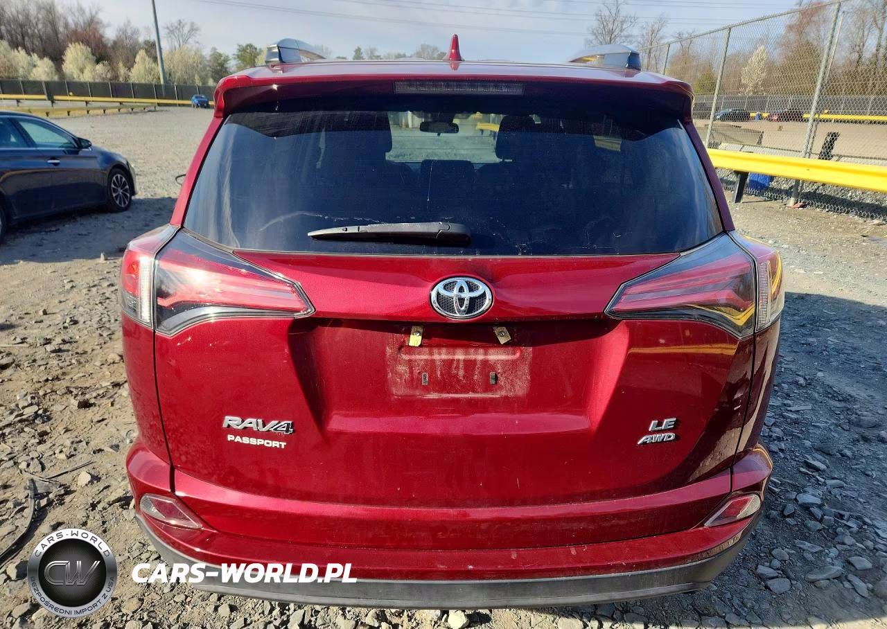 2018 Toyota Rav4 Le VIN:2T3BFREV1JW841466 - 6
