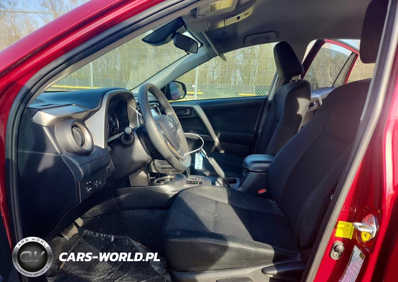2018 Toyota Rav4 Le VIN:2T3BFREV1JW841466 - 7