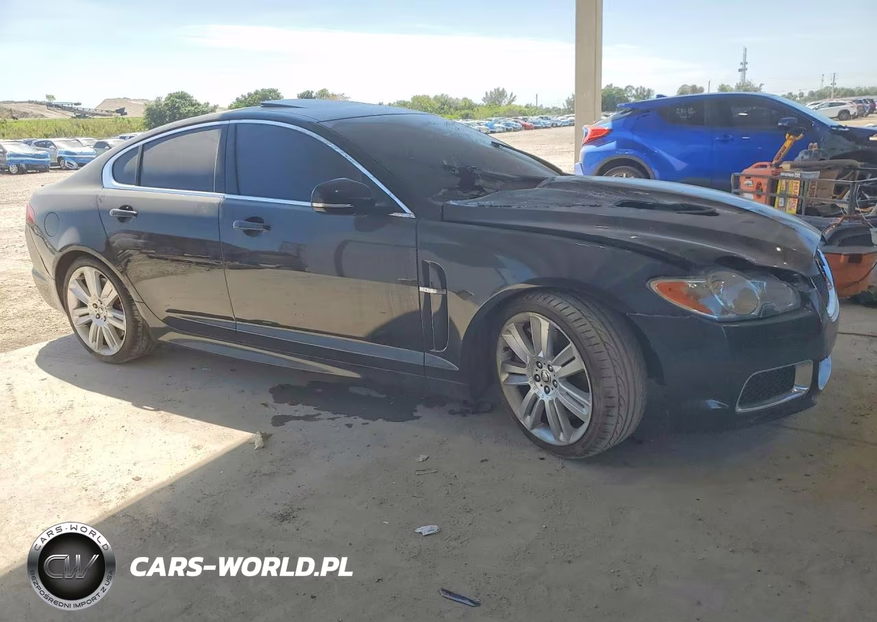 2011 Jaguar Xf R VIN:SAJWA0JC5BMR87806 - 4