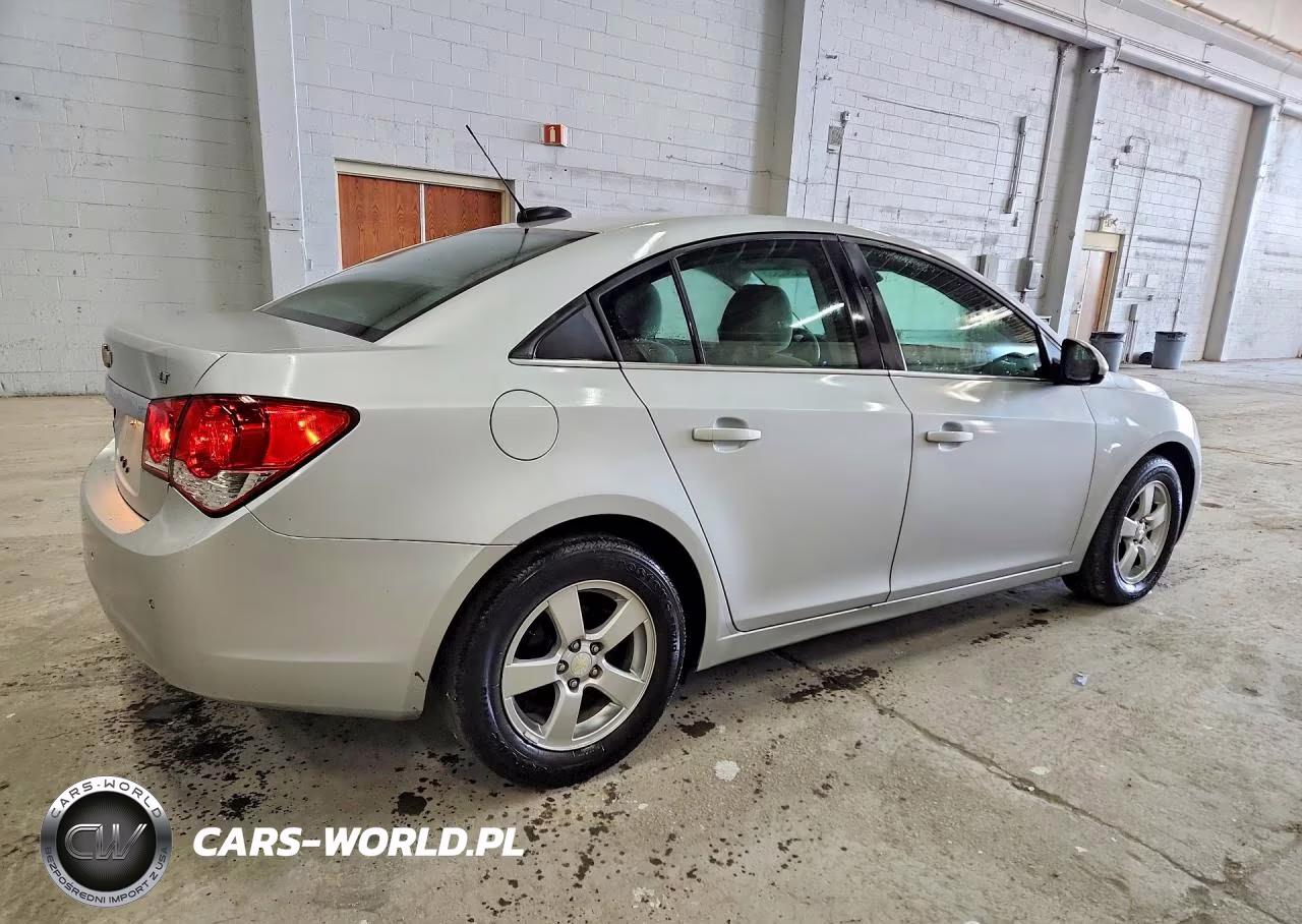 2015 Chevrolet Cruze Lt VIN:1G1PC5SB2F7243870 - 3