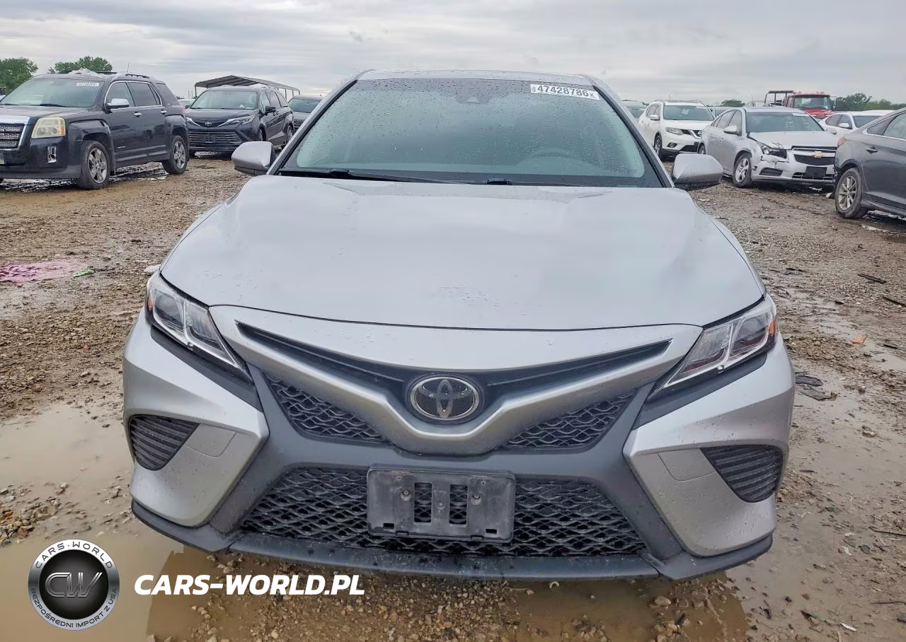 2018 Toyota Camry Se VIN:JTNB11HK9J3016646 - 5