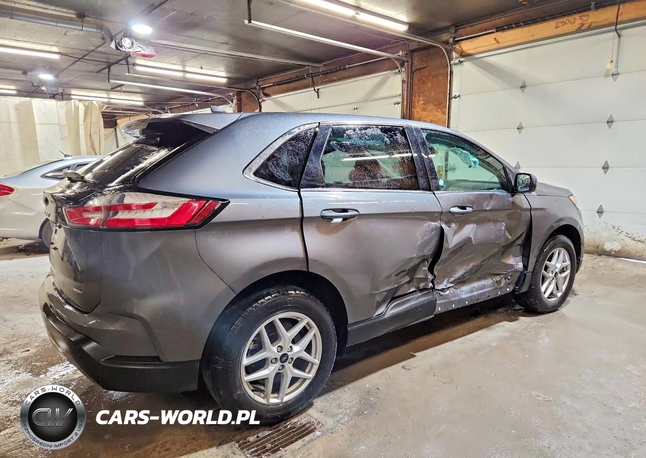 2023 Ford Edge Sel VIN:2FMPK4J9XPBA25232 - 3