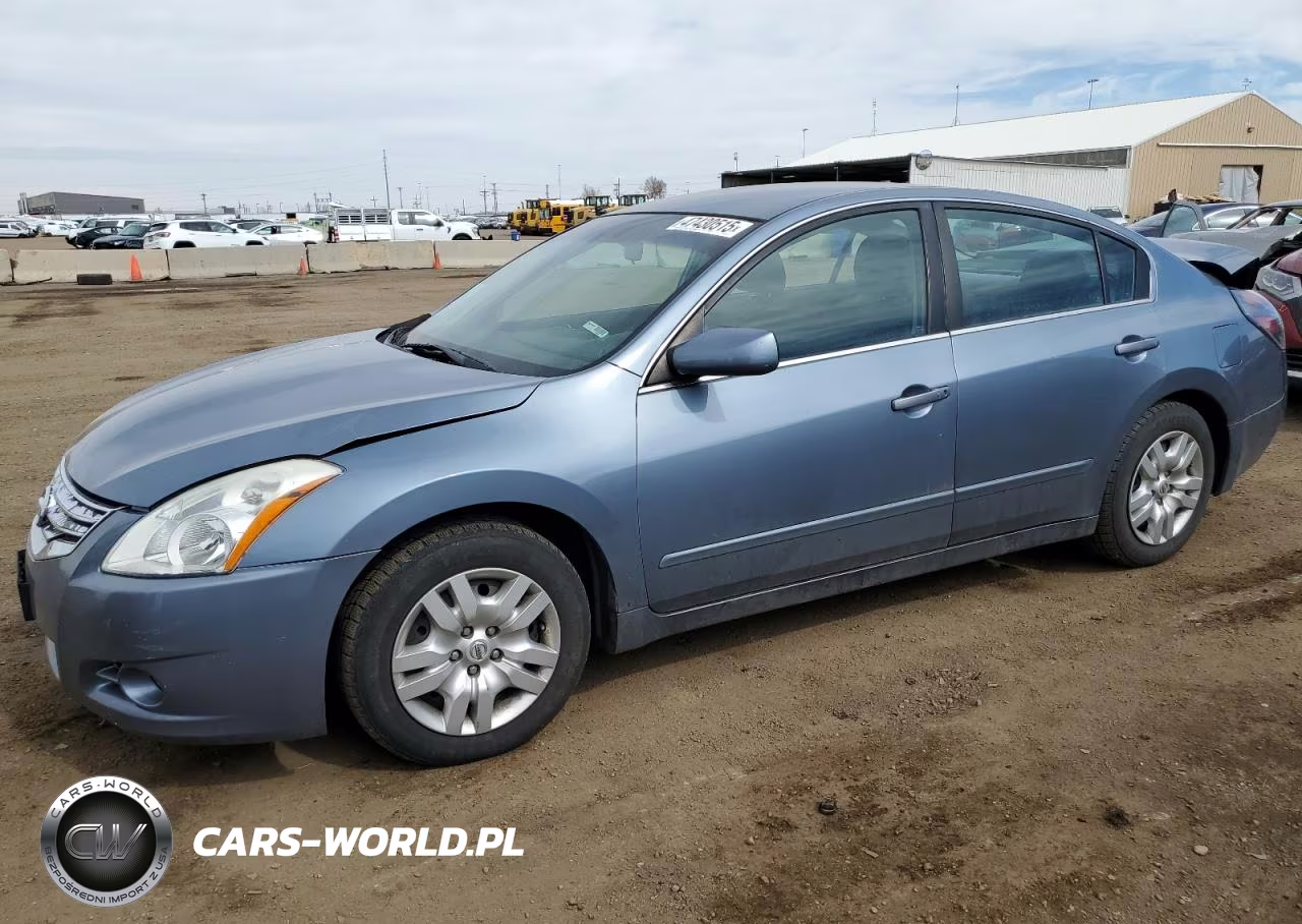 2011 Nissan Altima Base
