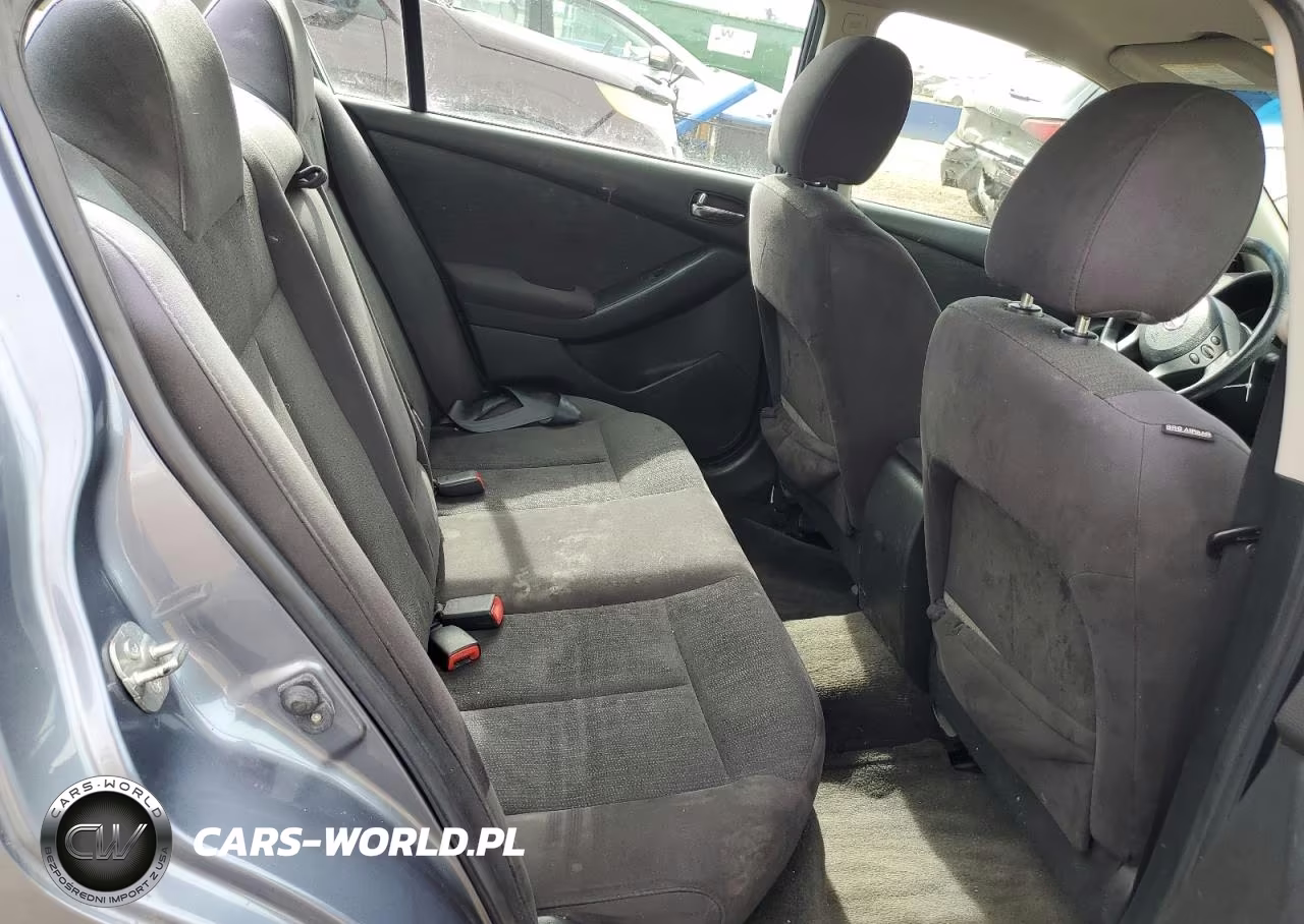 2011 Nissan Altima Base VIN:1N4AL2AP9BN458750 - 10