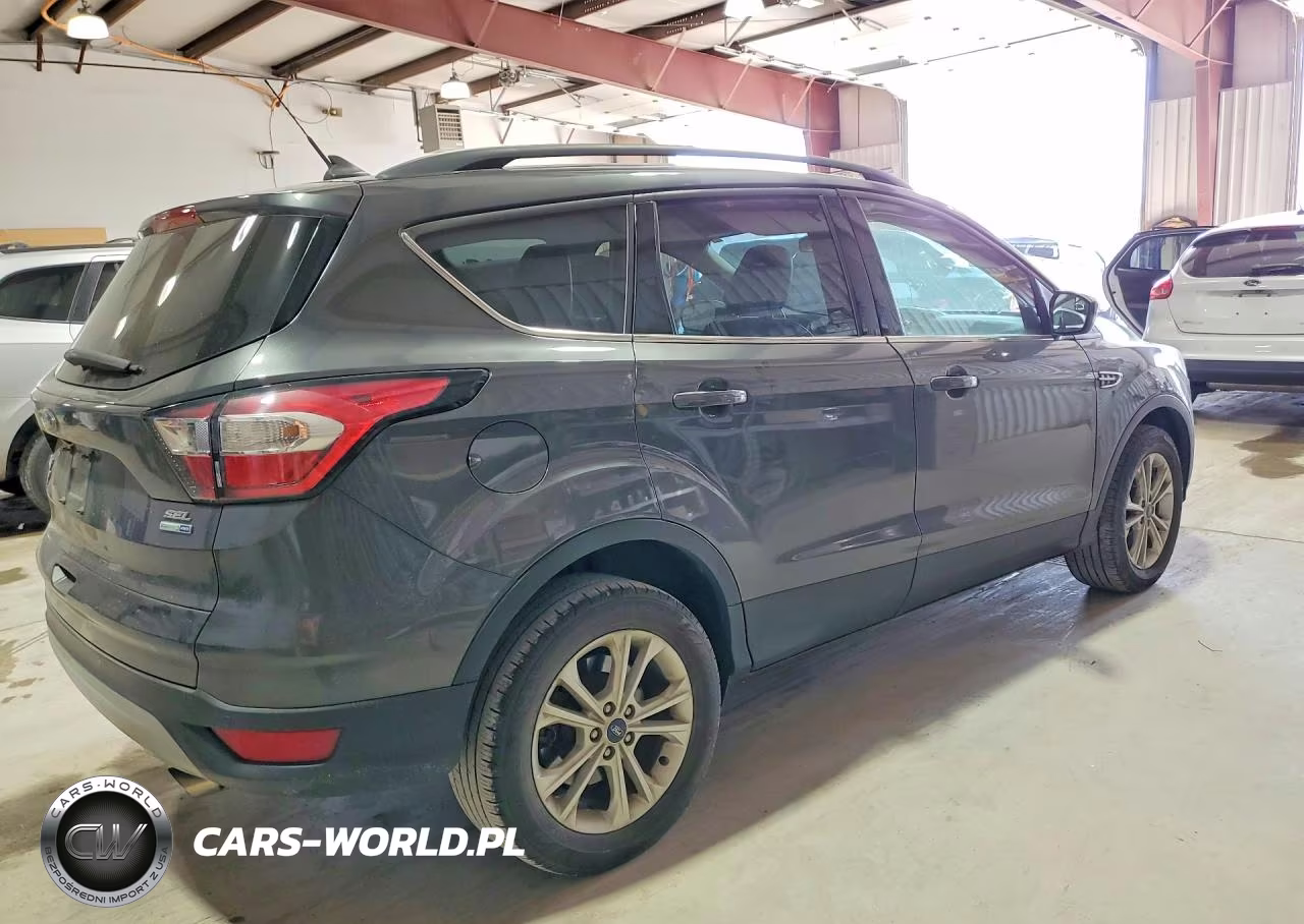 2018 Ford Escape VIN:1FMCU9HDXJUD47760 - 3