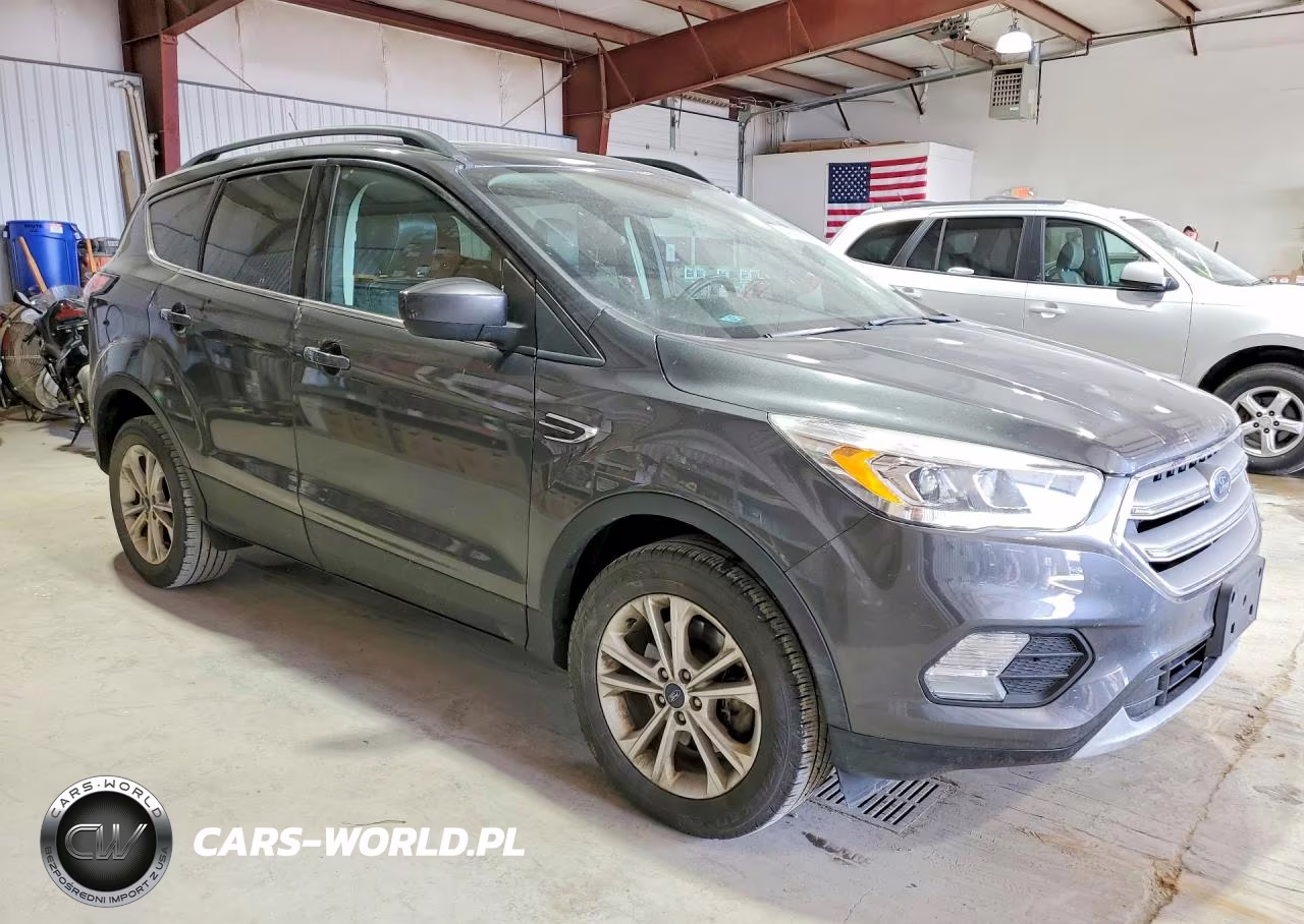 2018 Ford Escape VIN:1FMCU9HDXJUD47760 - 4