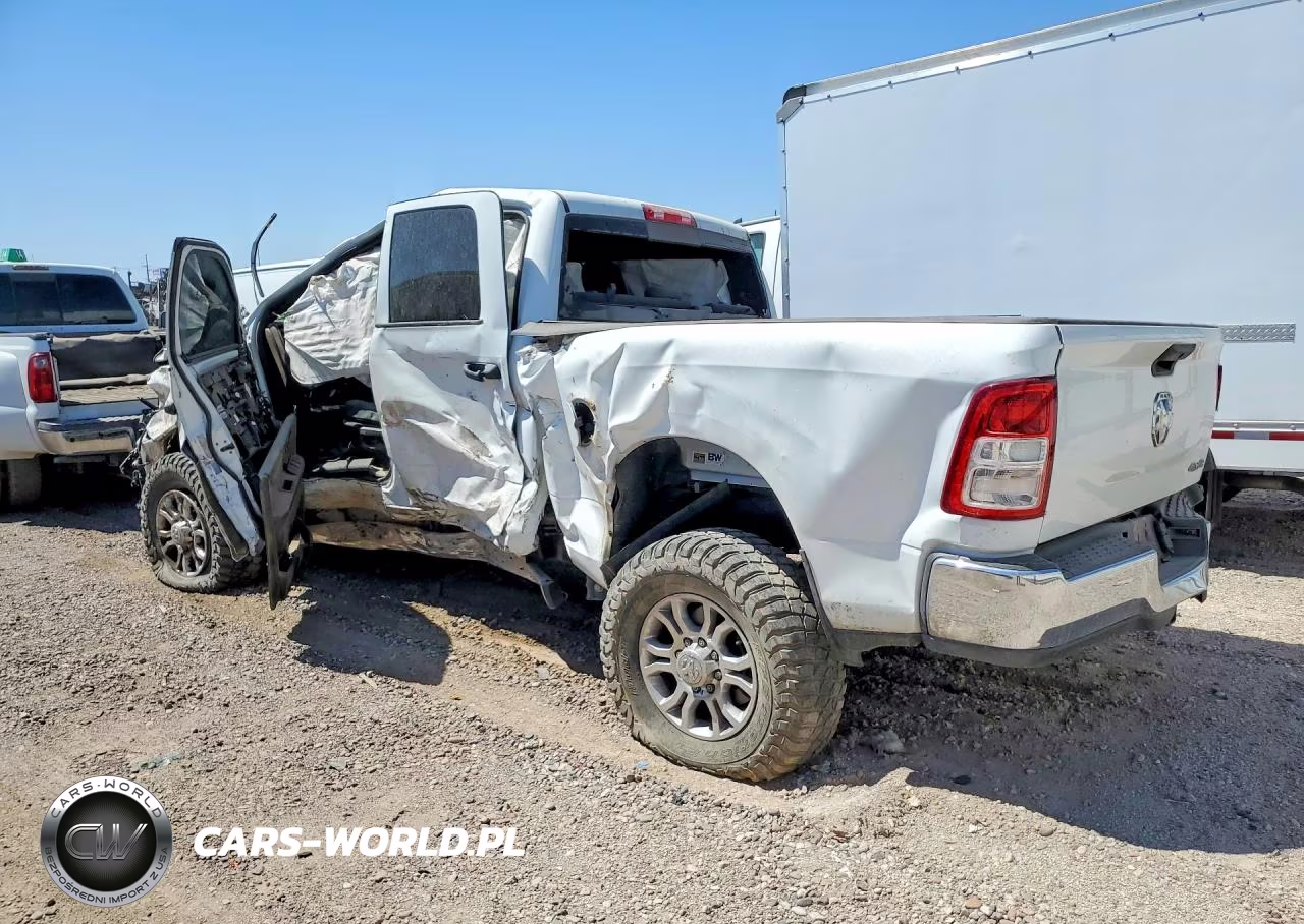 2021 Ram 2500 Tradesman VIN:3C6UR5CL1MG658431 - 2