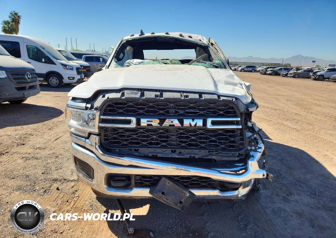 2021 Ram 2500 Tradesman VIN:3C6UR5CL1MG658431 - 5