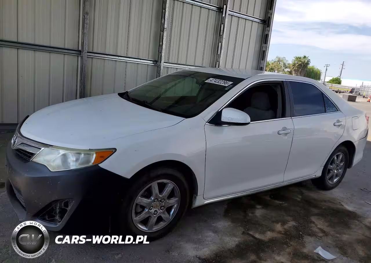2014 Toyota Camry Le
