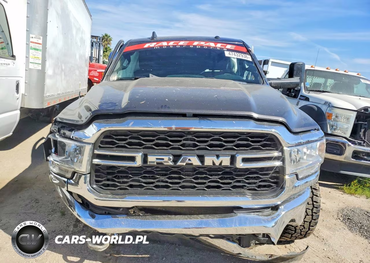 2021 Ram 3500 Tradesman VIN:3C63R3GL0MG687736 - 5
