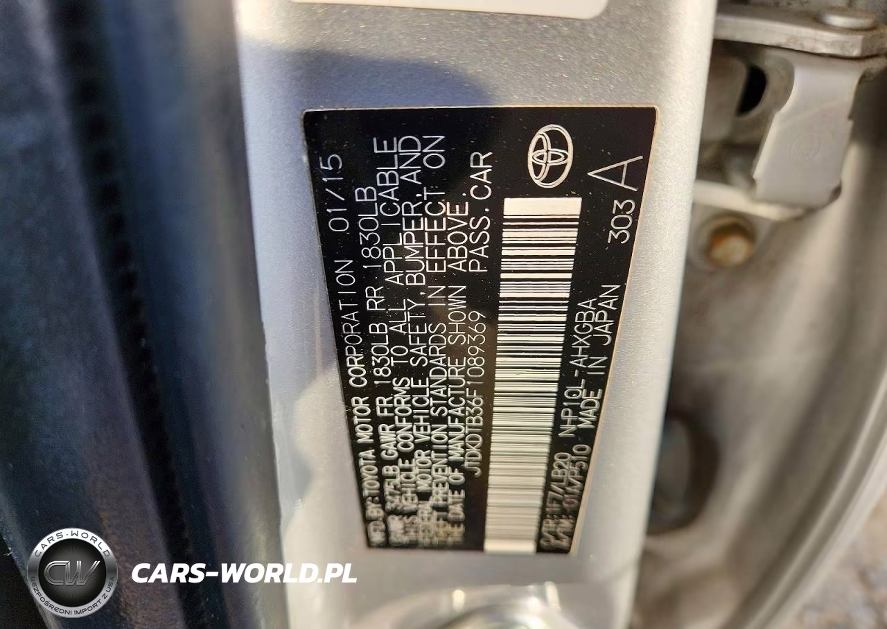 2015 Toyota Prius C Four VIN:JTDKDTB36F1089369 - 13