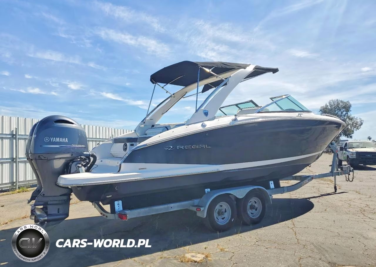2016 Regal Boat VIN:RGMWM011L516 - 3