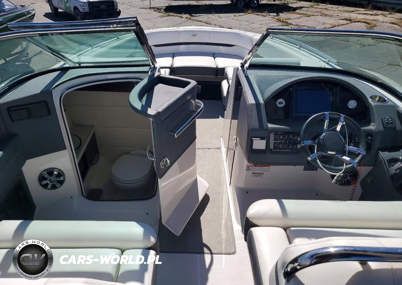 2016 Regal Boat VIN:RGMWM011L516 - 5