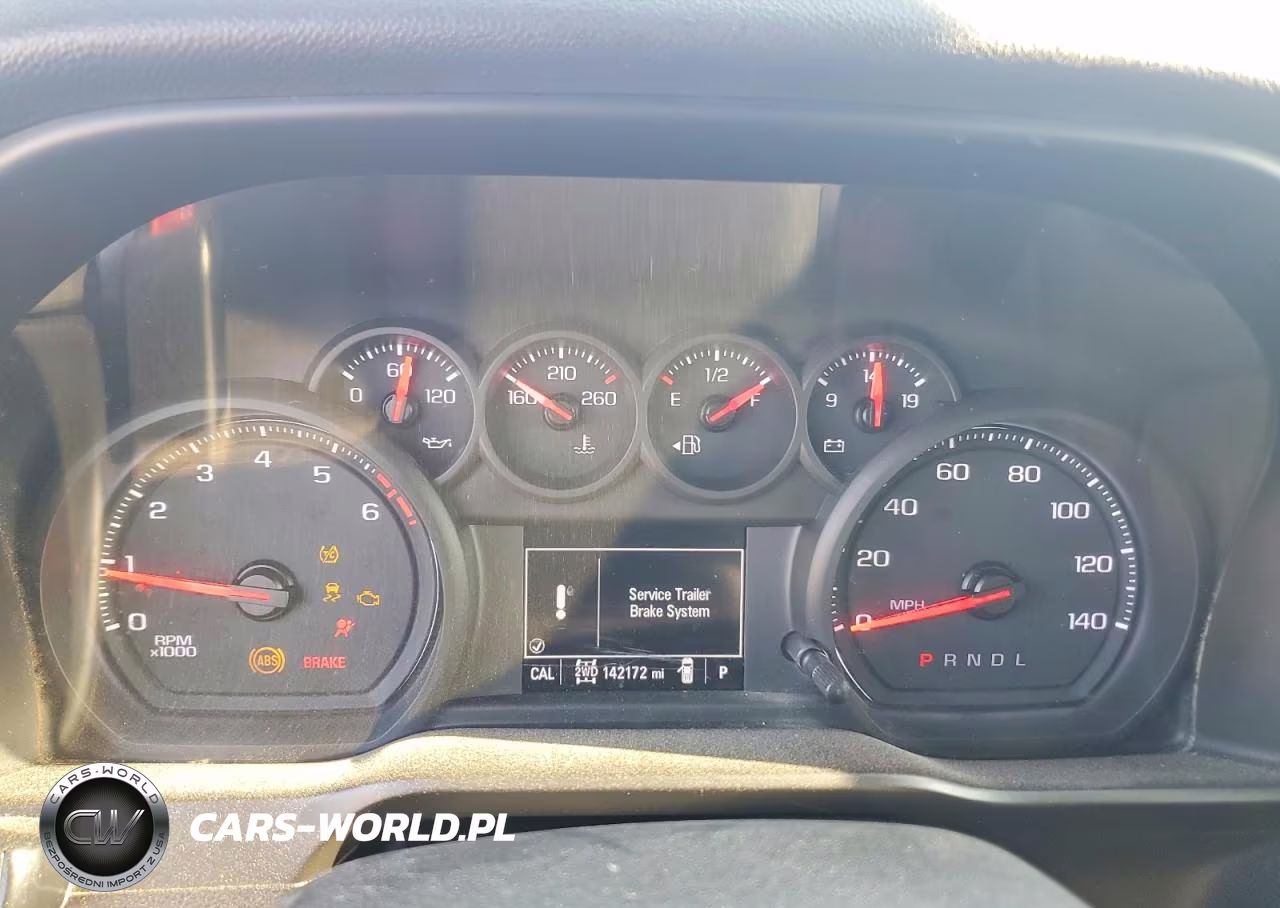 2019 Chevrolet Silverado K1500 Custom VIN:3GCUYBEF8KG292837 - 9