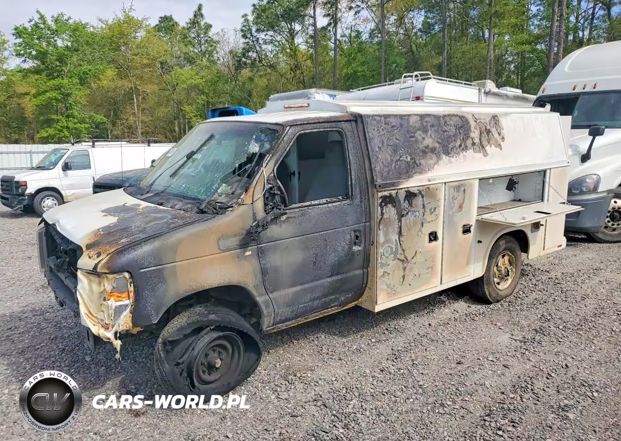 2016 Ford E350 Utility - Service Truck