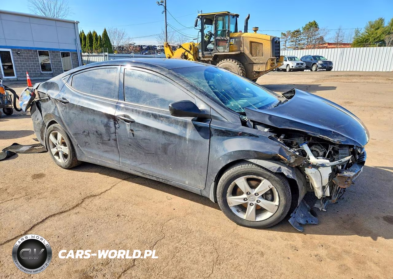 2013 Hyundai Elantra Gls VIN:5NPDH4AE1DH313191 - 4