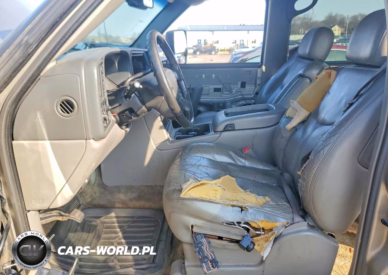2003 Chevrolet Suburban K1500 VIN:3GNFK16Z63G105780 - 7