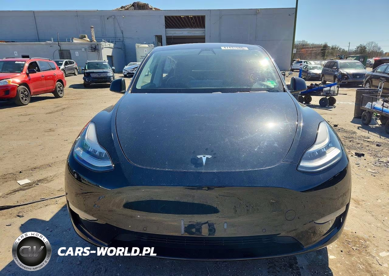 2020 Tesla Model Y VIN:5YJYGDEF0LF049997 - 5