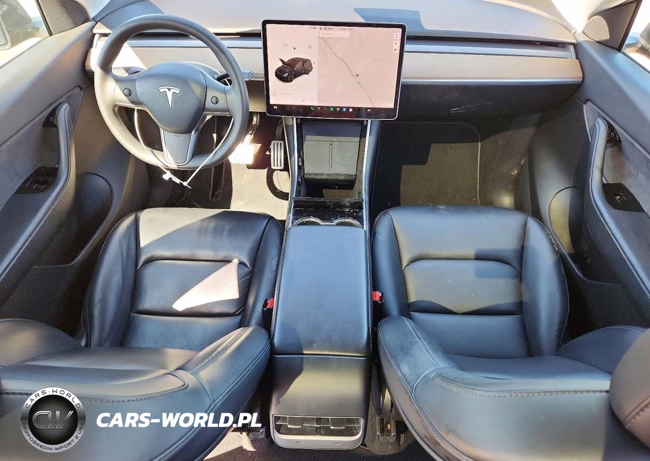 2020 Tesla Model Y VIN:5YJYGDEF0LF049997 - 8
