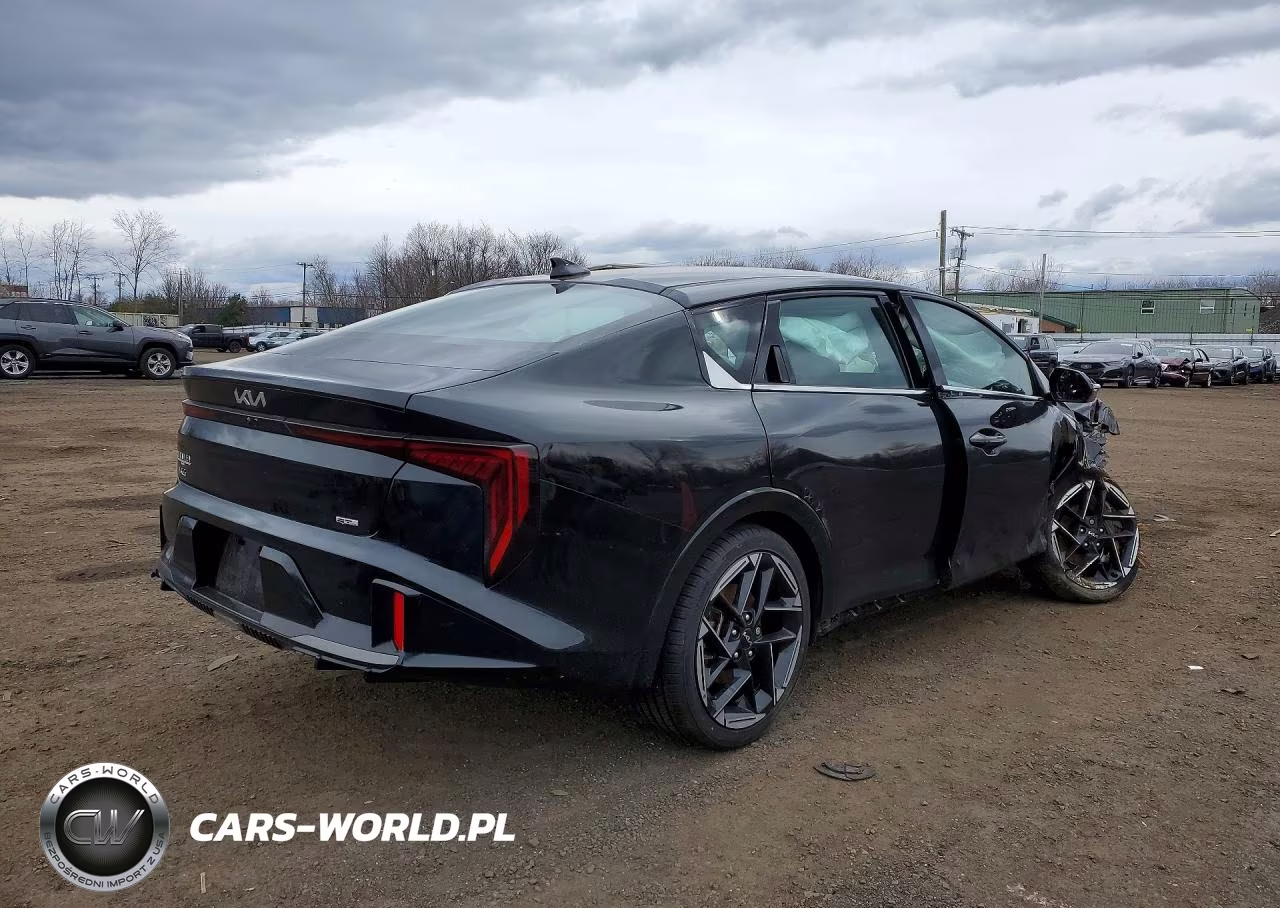 2025 Kia K4 Gt-Line VIN:3KPFW4DE7SE037031 - 3