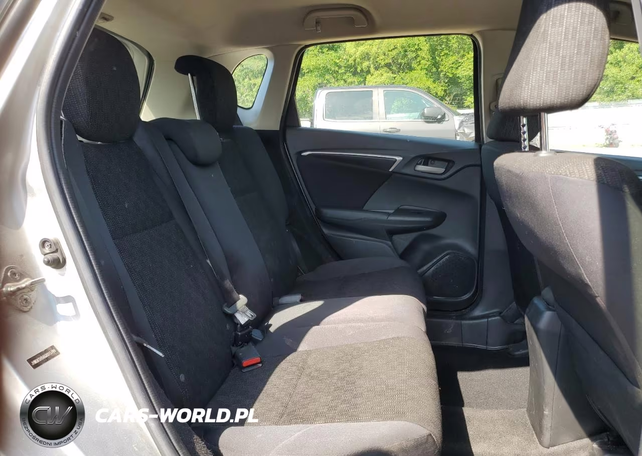 2016 Honda Fit Lx VIN:JHMGK5H56GX015799 - 10