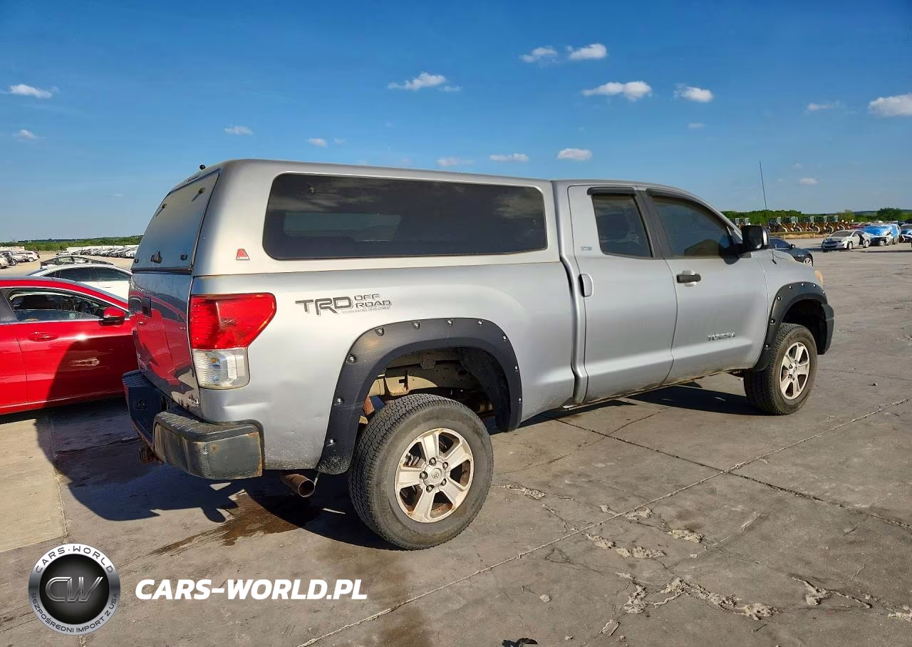 2010 Toyota Tundra Grade VIN:5TFUM5F11AX015005 - 3