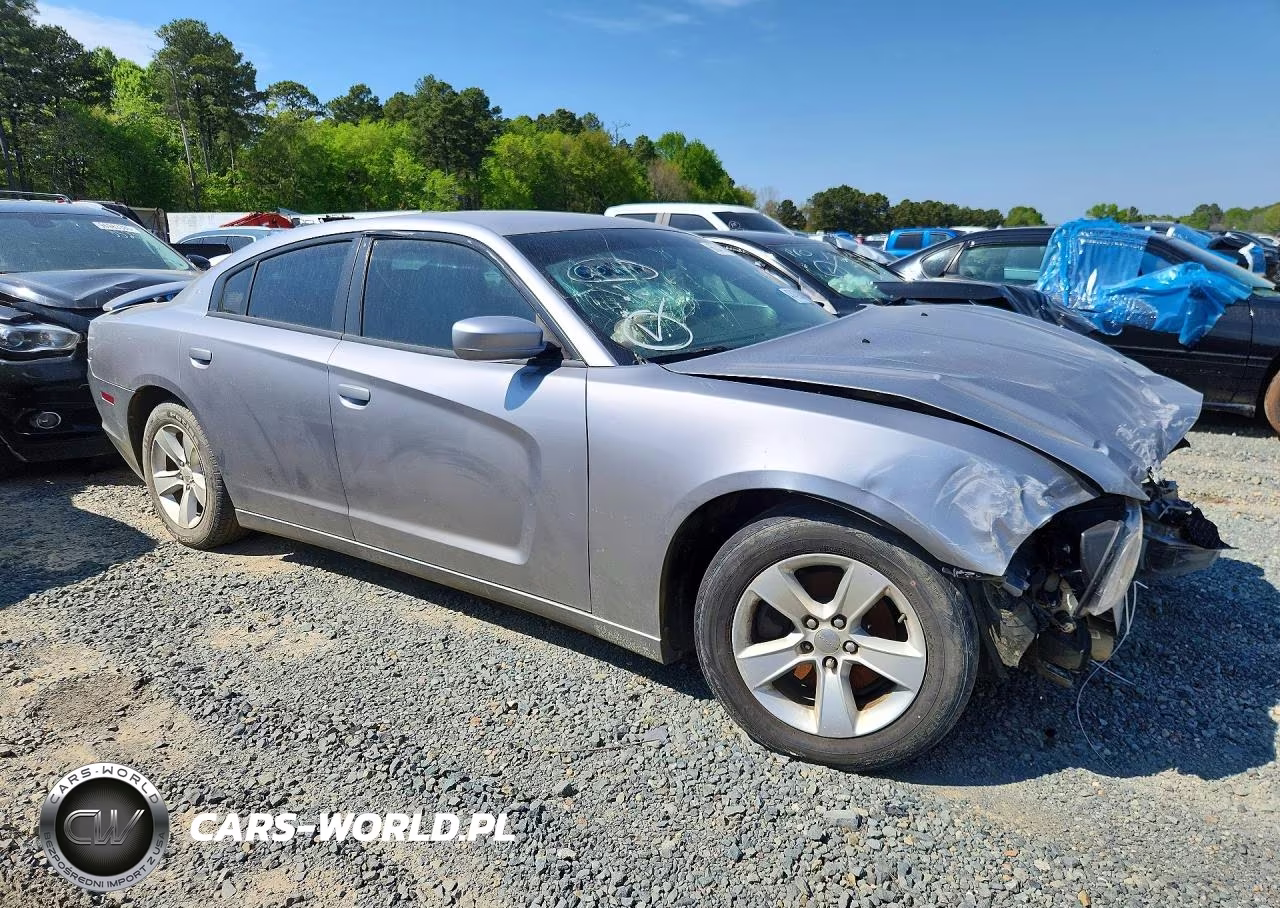 2013 Dodge Charger VIN:2C3CDXBG4DH638536 - 4