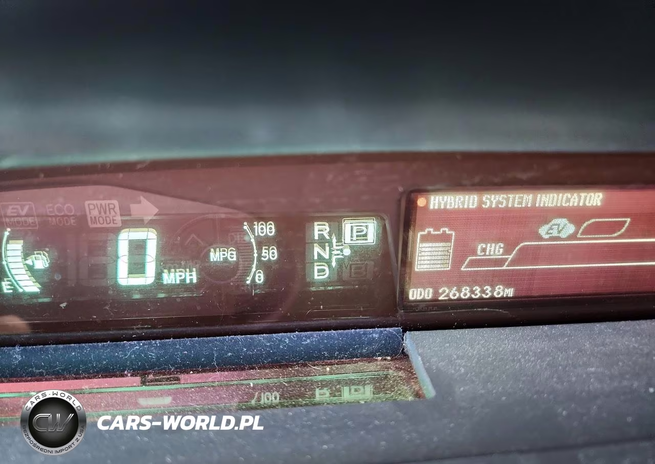 2013 Toyota Prius Two VIN:JTDKN3DU7D5652681 - 9