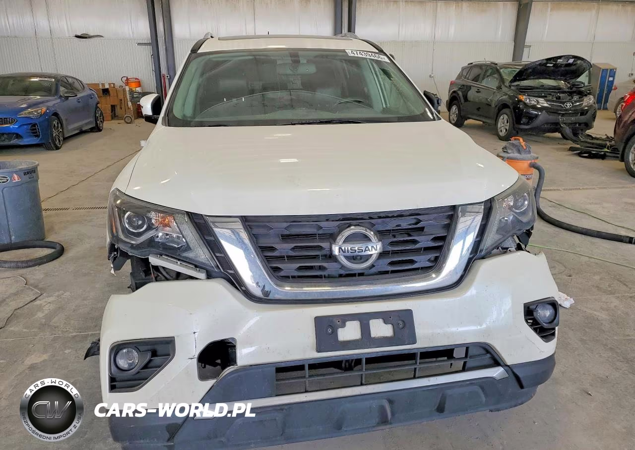 2018 Nissan Pathfinder Platinum VIN:5N1DR2MM4JC635993 - 5