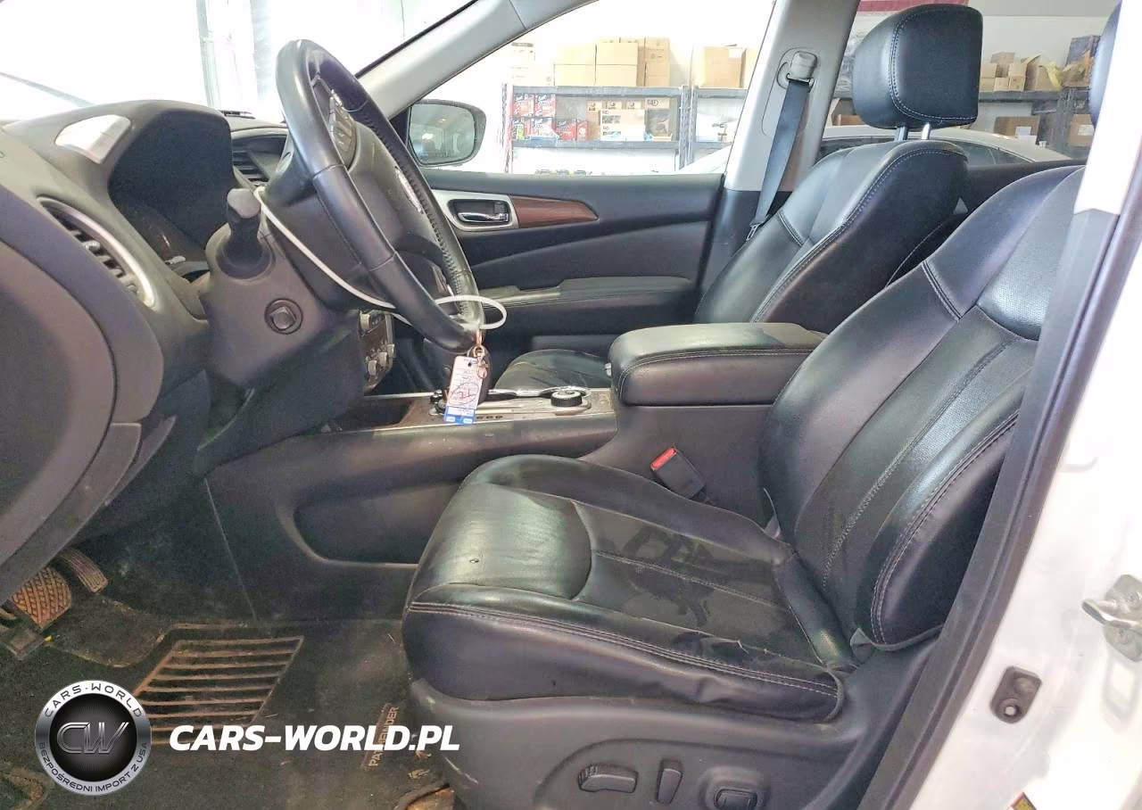 2018 Nissan Pathfinder Platinum VIN:5N1DR2MM4JC635993 - 7